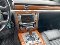 Second-hand VW Phaeton 245 CP (180 kW) 2009 Negru Berlinǎ