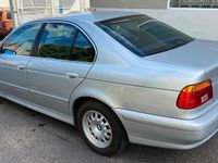 Gebraucht BMW 525 192 PS (141 kW) 2001 Silber Limousine