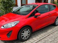 Gebraucht Ford Fiesta Trend 71 PS (52 kW) 2018 Rot Kleinwagen