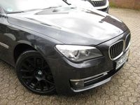 Gebraucht BMW 730 Performance 258 PS (189 kW) 2012 Schwarz Limousine