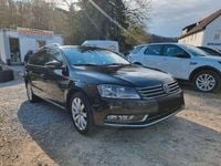 Gebraucht VW Passat Highline 140 PS (102 kW) 2014 Schwarz Kombi