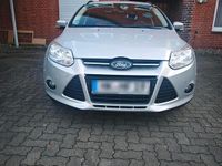 Gebraucht Ford Focus 115 PS (84 kW) 2013 Grau Kombi