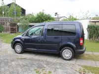 Second-hand VW Caddy Trendline 140 CP (102 kW) 2014 Albastru Monovolum