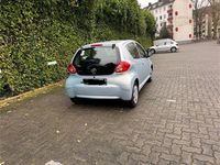 Gebraucht Toyota Aygo 68 PS (50 kW) 2005 Blau Kleinwagen