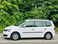 Gebraucht VW Touran 140 PS (102 kW) 2014 Weiß Van / Kleinbus