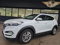 Gebraucht Hyundai Tucson Intro Edition 116 PS (85 kW) 2016 Weiß SUV