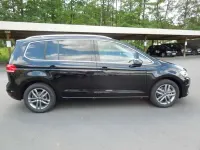 Gebraucht VW Touran 150 PS (110 kW) 2026 Grenadillschwarz Van / Kleinbus