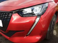 Gebraucht Peugeot 208 Active 101 PS (74 kW) 2023 Rot Kleinwagen