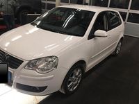Gebraucht VW Polo 80 PS (58 kW) 2008 Weiß Kleinwagen