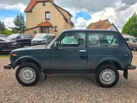 Gebraucht Lada niva 83 PS (61 kW) 2011 Grün SUV