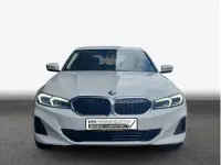 Gebraucht BMW 318 Sport Line 150 PS (110 kW) 2025 Alpinweiß Limousine