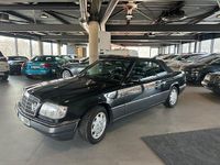 Gebraucht Mercedes E320 220 PS (161 kW) 1995 Schwarz Cabrio