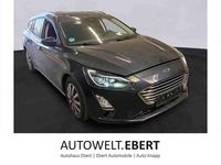 Gebraucht Ford Focus Titanium 150 PS (110 kW) 2021 Blau Kombi
