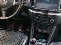 Second-hand VW Sharan 110 CP (80 kW) 2011 Albastru Monovolum