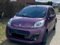 Gebraucht Peugeot 107 68 PS (50 kW) 2013 Violet Kleinwagen