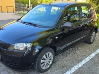 Usata Mazda 2 80 CV (58 kW) 2004 Nero Utilitaria