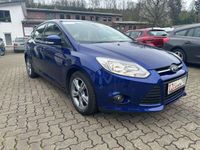 gebraucht Ford Focus 1,0 EcoBoost Champions Edition+KLIMA+6 GANG+PDC