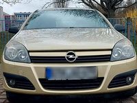 Gebraucht Opel Astra 90 PS (66 kW) 2004 Gold Limousine
