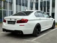 Używany BMW M5 560 KM (411 kW) 2015 Biały Sedan/Limuzyna