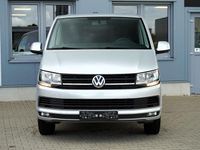 Gebraucht VW Caravelle Comfortline 150 PS (110 kW) 2018 Silber Van / Kleinbus