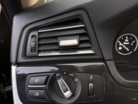 Gebraucht BMW 525 218 PS (160 kW) 2012 Schwarz Kombi