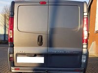 Gebraucht Opel Vivaro 114 PS (83 kW) 2013 Grau Van / Kleinbus
