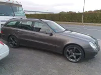 Gebraucht Mercedes E220 Business 231 PS (169 kW) 2008 Grau Kombi