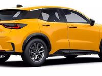 Neu Lexus LBX 136 PS (100 kW) 2025 Sonnengelb SUV
