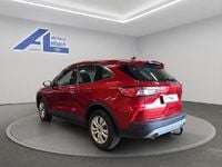 Używany Ford Kuga Cool & Connect 150 KM (110 kW) 2020 Czerwony SUV