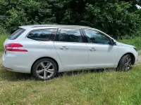 Gebraucht Peugeot 308 SW Allure 97 PS (71 kW) 2015 Weiß Kombi
