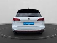 Gebraucht VW Touareg Basis 231 PS (169 kW) 2020 Weiß SUV
