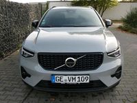 Gebraucht Volvo XC40 Plus 163 PS (119 kW) 2024 Grau SUV