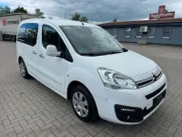 Gebraucht Citroën Berlingo SELECTION 99 PS (72 kW) 2017 Weiß Van / Kleinbus