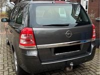 Gebraucht Opel Zafira 125 PS (91 kW) 2011 Grau Van / Kleinbus