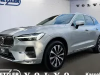 Gebraucht Volvo XC60 Plus 197 PS (144 kW) 2023 Silver dawn / metallic SUV