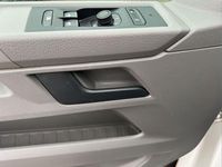 Gebraucht VW T6.1 150 PS (110 kW) 2021 Weiß Van