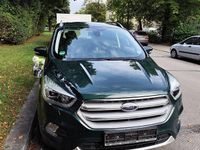 Gebraucht Ford Kuga 2017 Grün SUV