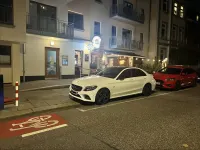 Gebraucht Mercedes C300e 306 PS (225 kW) 2019 Weiß Limousine