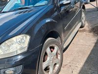 Gebraucht Mercedes ML320 249 PS (183 kW) 2008 Schwarz SUV