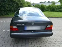 Gebraucht Mercedes 230 132 PS (97 kW) 1991 Schwarz Coupé