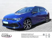 Gebraucht VW Golf VIII R-line 131 PS (96 kW) 2024 Blau (lapiz blue metallic) Kombi