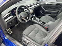 Gebraucht VW Arteon R-line 200 PS (147 kW) 2023 Lapiz blue metallic Kombi