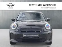 Gebraucht Mini Cooper SE Hatch 135 kW (184 PS) 2022 Midnight black Kleinwagen