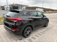 Gebraucht Hyundai Tucson Premium 185 PS (136 kW) 2015 Schwarz SUV