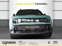 Gebraucht Renault 4 E-Tech Iconic 110 kW (150 PS) 2025 Hautsdefrancegrün, black pearlschwarz metallic SUV