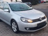 Gebraucht VW Golf VI 105 PS (77 kW) 2011 Reflexsilber metallic Kleinwagen