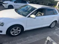 Gebraucht Audi A3 Sportback 105 PS (77 kW) 2012 Weiß Kleinwagen