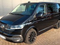 Second-hand VW Multivan Generation Six 204 CP (150 kW) 2021 Negru Monovolum