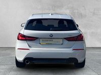 Gebraucht BMW 116 Sport Line 109 PS (80 kW) 2024 Weiß Kleinwagen