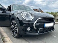 Second-hand Mini Cooper D 150 CP (110 kW) 2018 Negru Hatchback